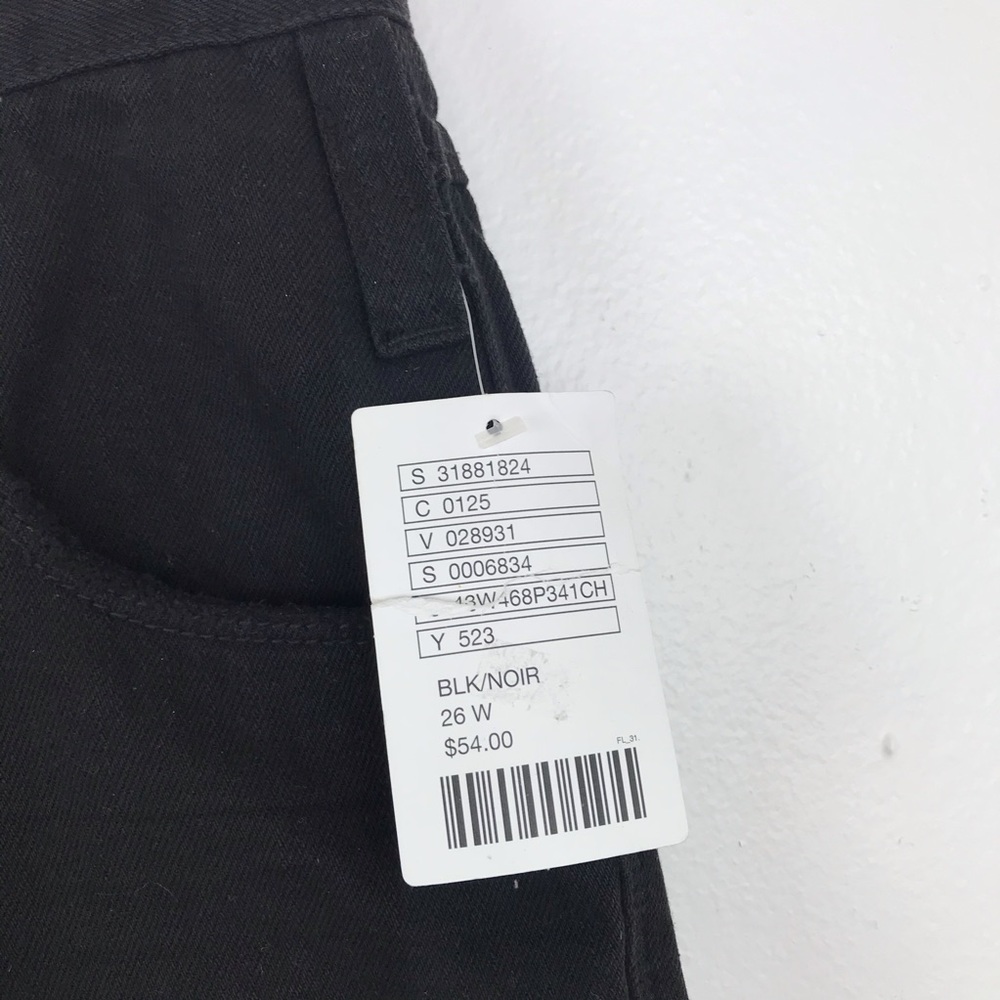 NWT urban outfitters BDG black roll up shorts - Picture 3 of 5